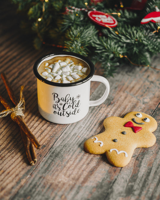 DIY: Hot Chocolate Overnight Hand Mask